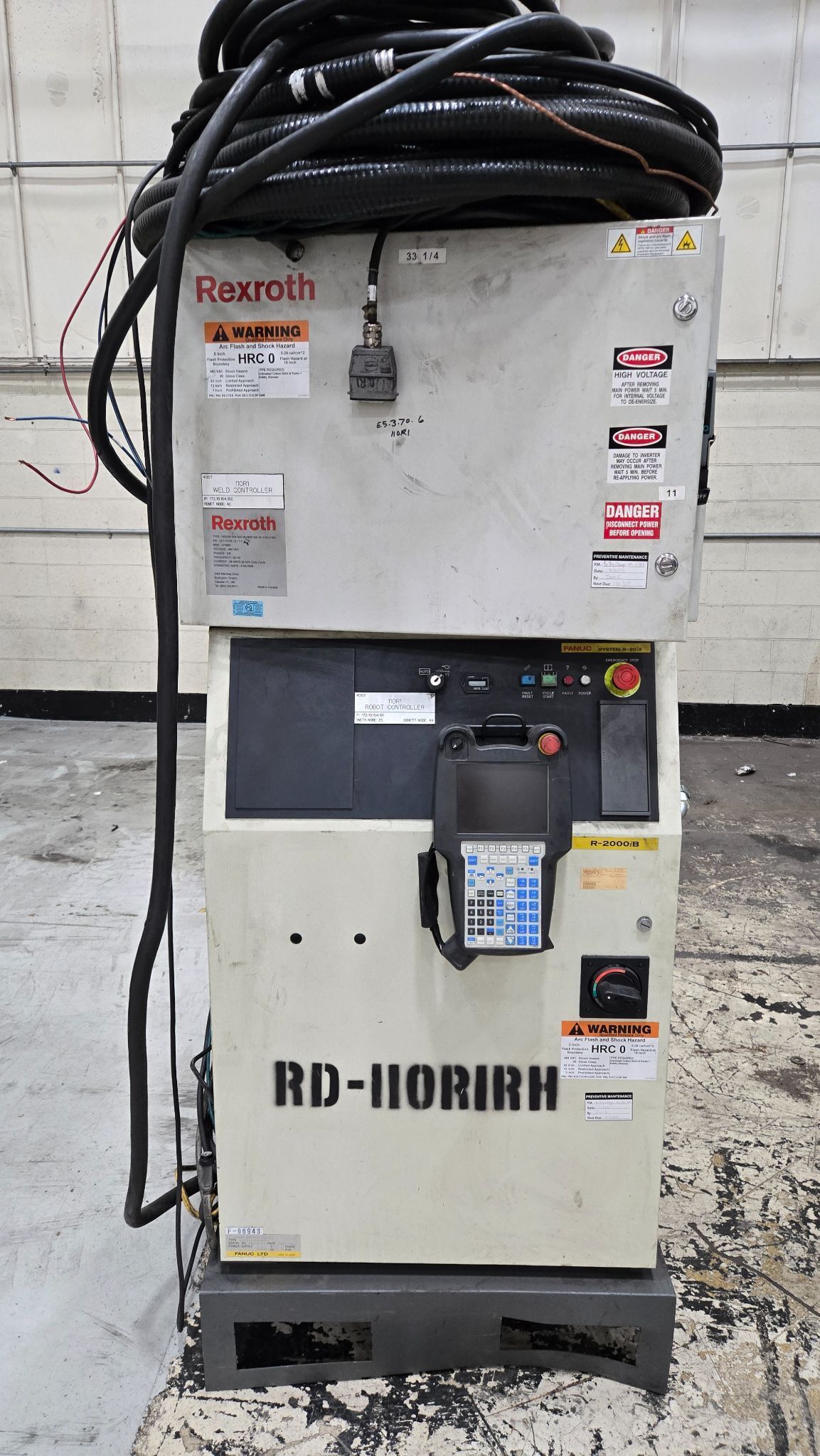 FANUC R-2000iB/210F Complete w/ R-30iA Controls & Rexroth Weld Controller USED 9