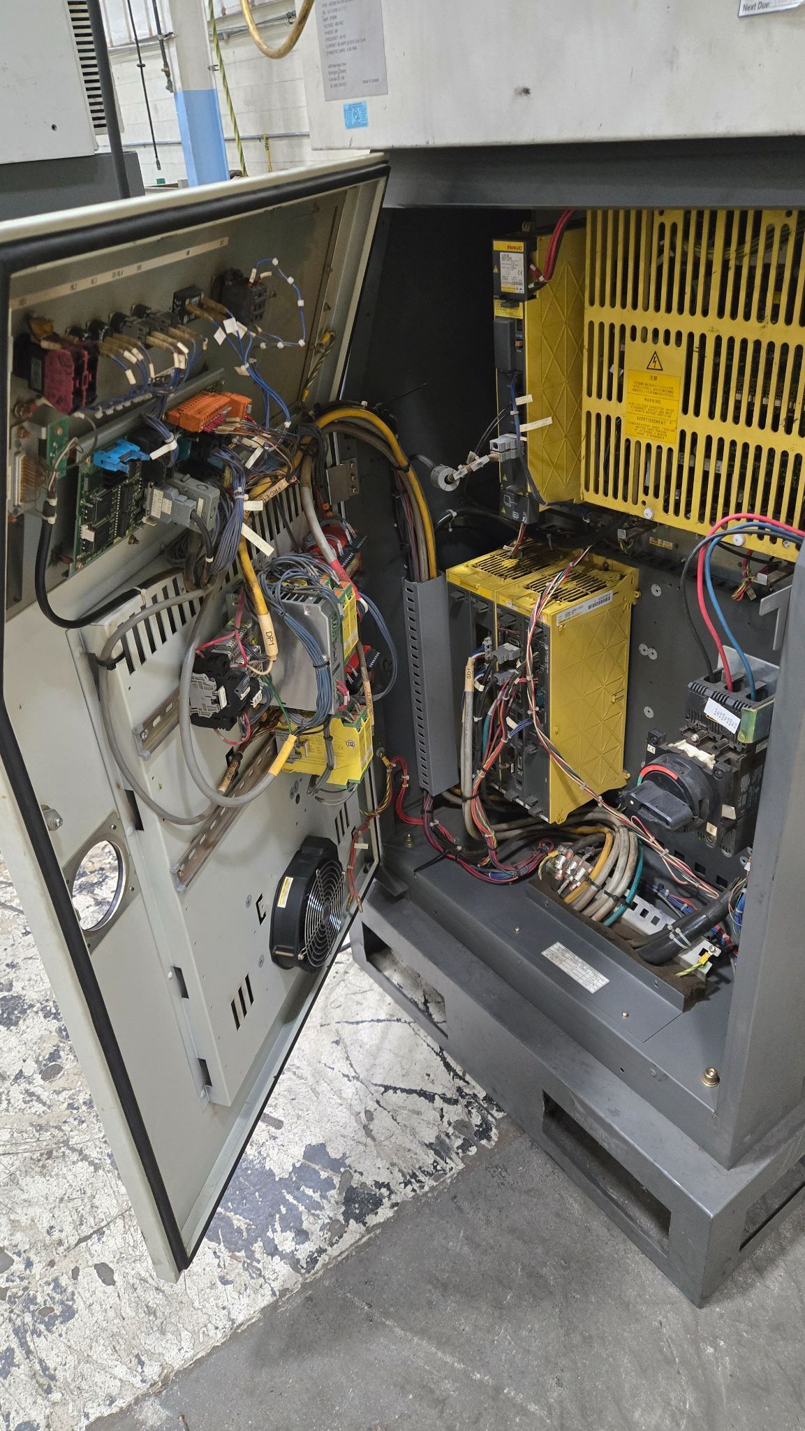 FANUC R-2000iB/210F Complete w/ R-30iA Controls & Rexroth Weld Controller USED 7