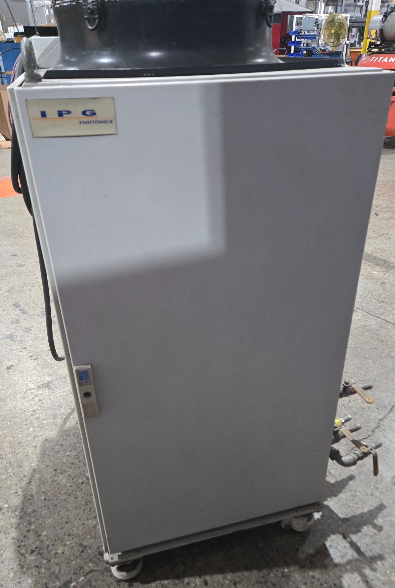 IPG PHOTONICS LC71. 01-A. 4. 5/6 Laser Chiller 400V/480V, 3PH USED 4