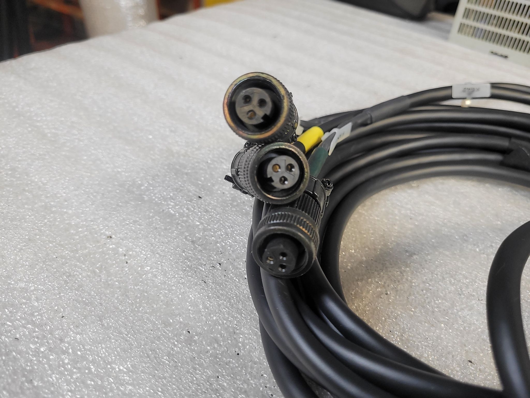 FANUC A05B-1329-D012 Mechanical Fan Cable K642 NEW 3