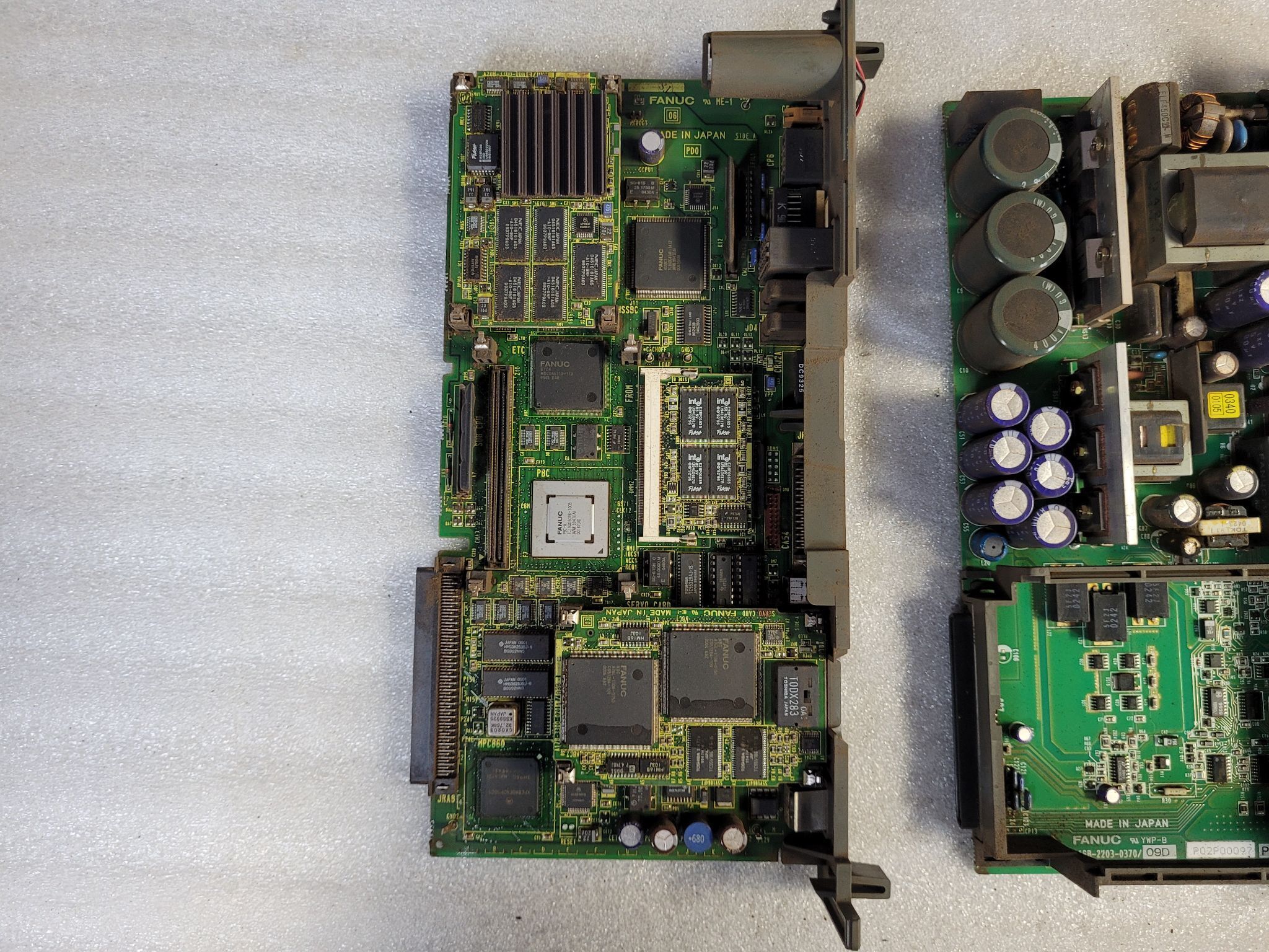 FANUC A05B-2400-C060 W/ A16B-3200-0330 + A16B-2203-0370 Controller Assembly USED 4
