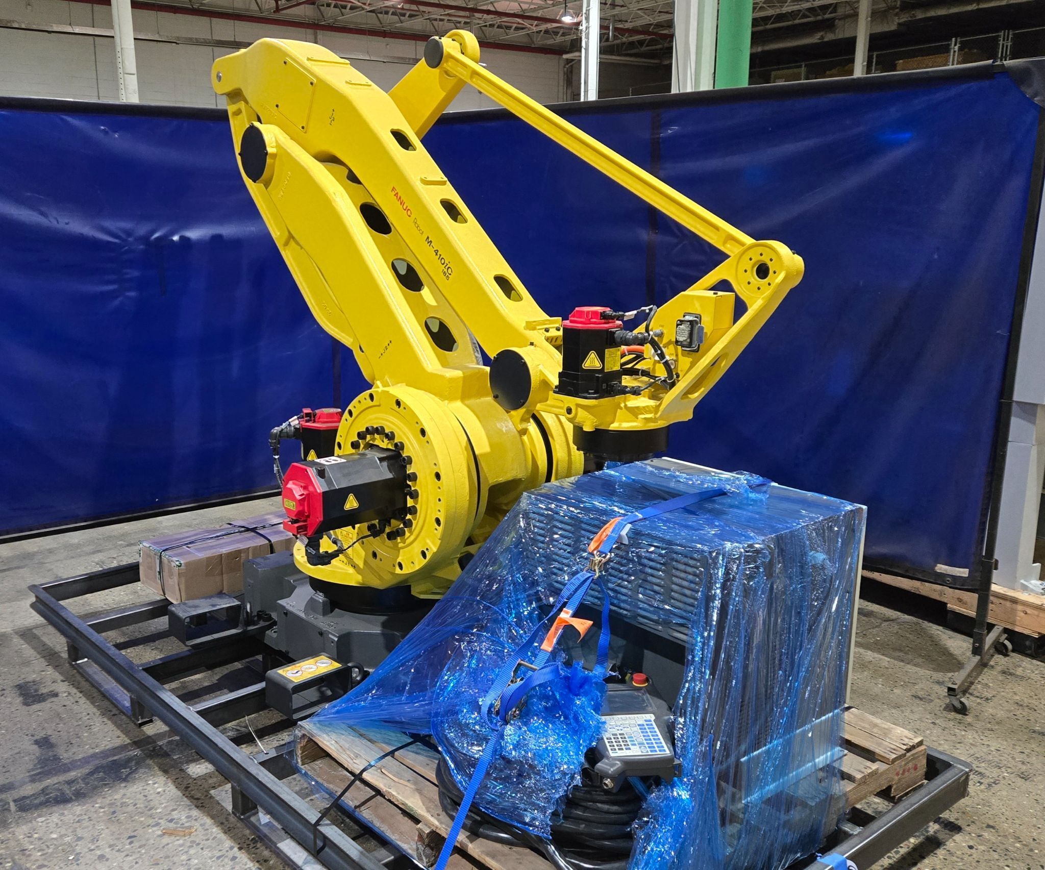 FANUC M-410iC/185 + R-30iB PLUS ROBOT AND CONTROLLER NEW 1