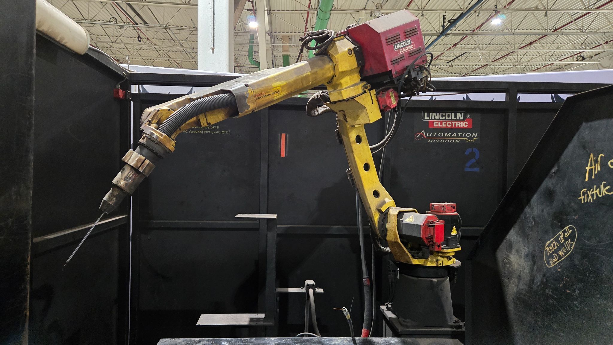 Lincoln Electric SYSTEM 30 Weld Cell w/ Fanuc Robot and Controls USED - AS-IS 2