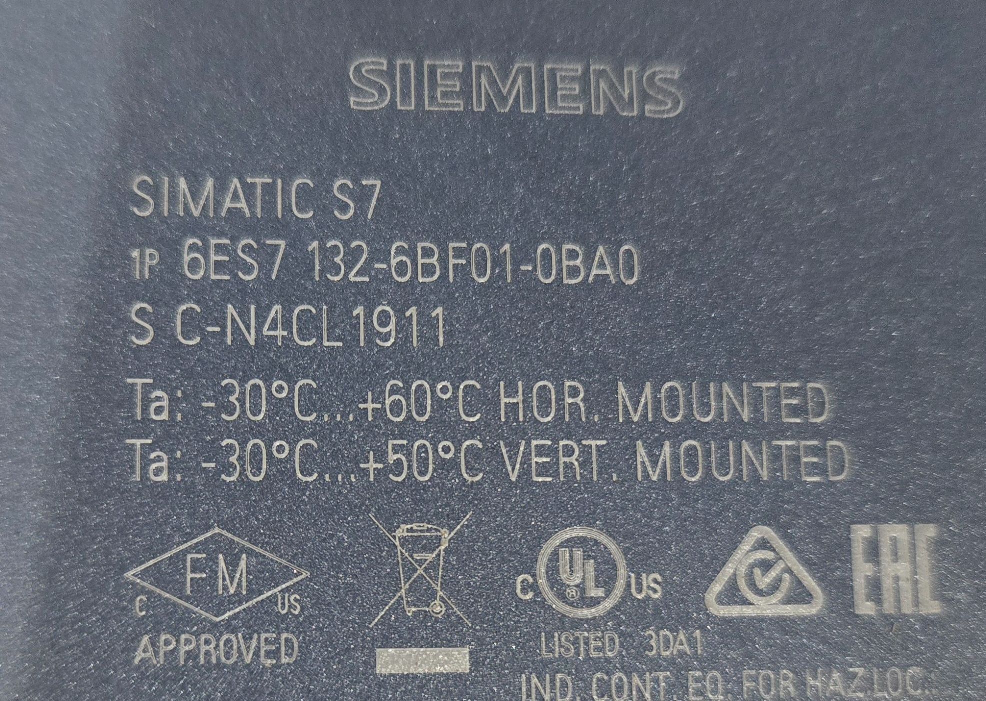 SIEMENS 6ES7 132-6BF01-0BA0 I/O MODULE USED 3