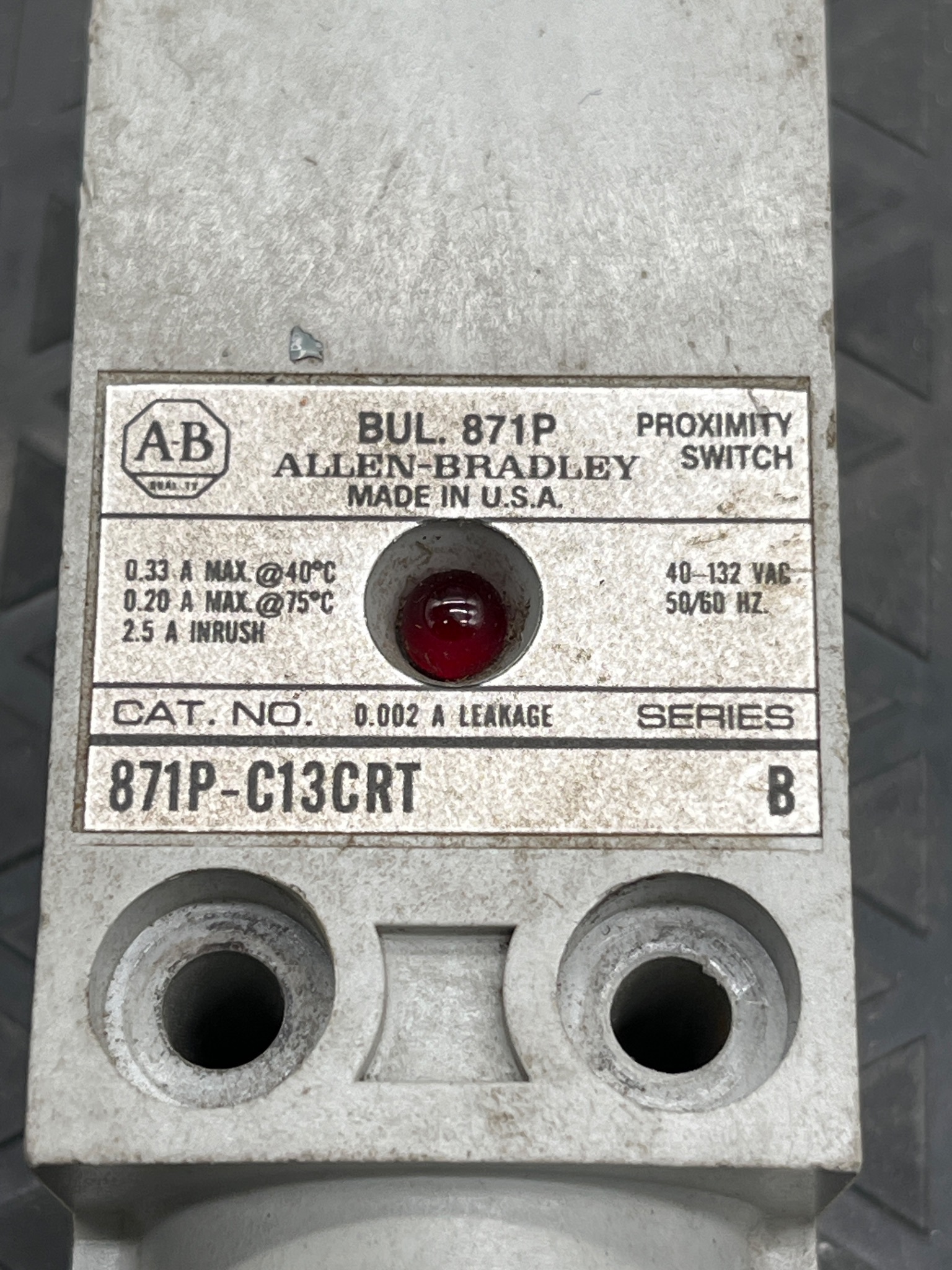 ALLEN BRADLEY 871P-C13CRT Proximity Switch USED 4