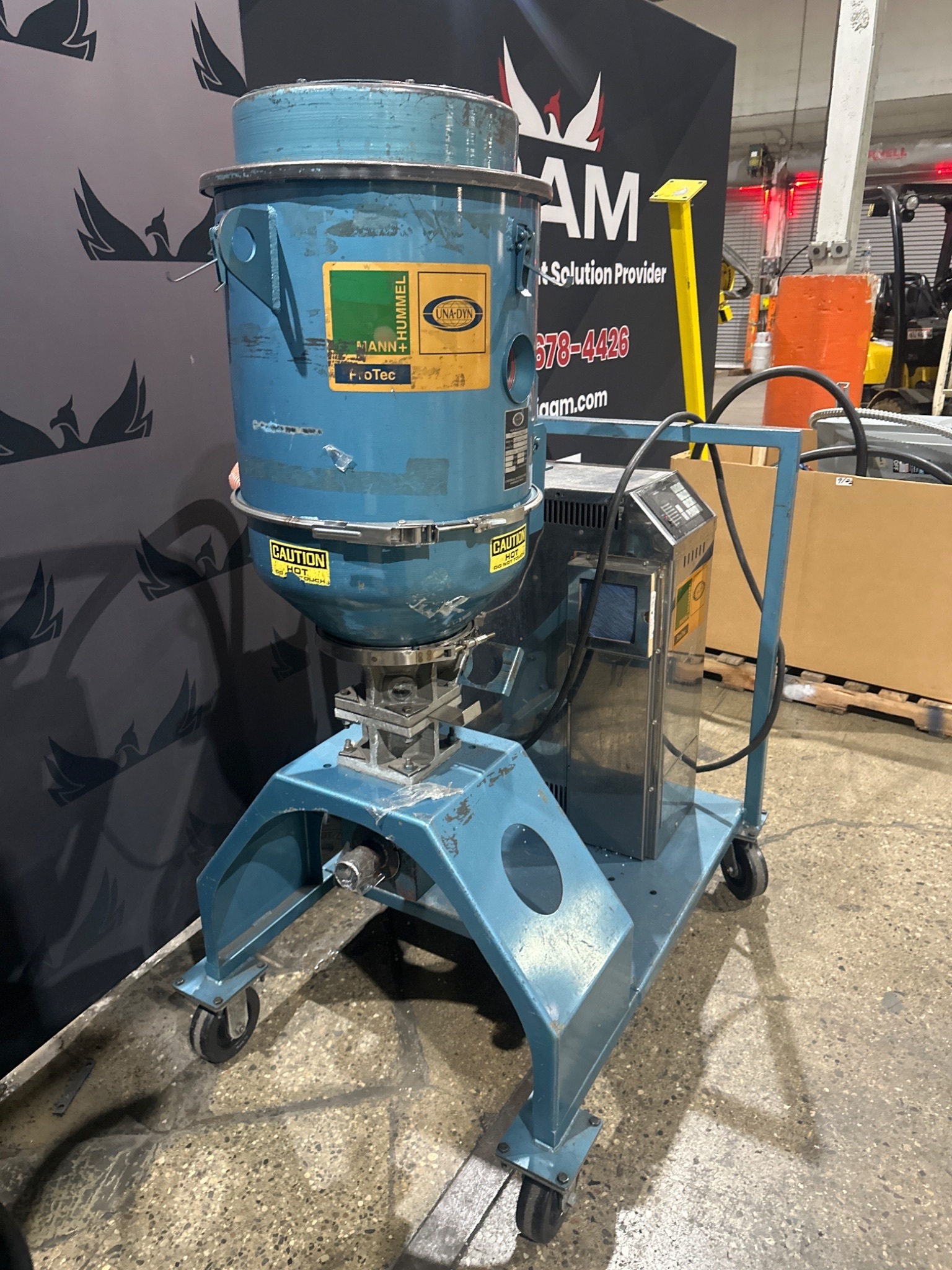 UNA-DYN UDC-30 Auto Mini-Dryer w/ 50# Modular Hopper USED 4