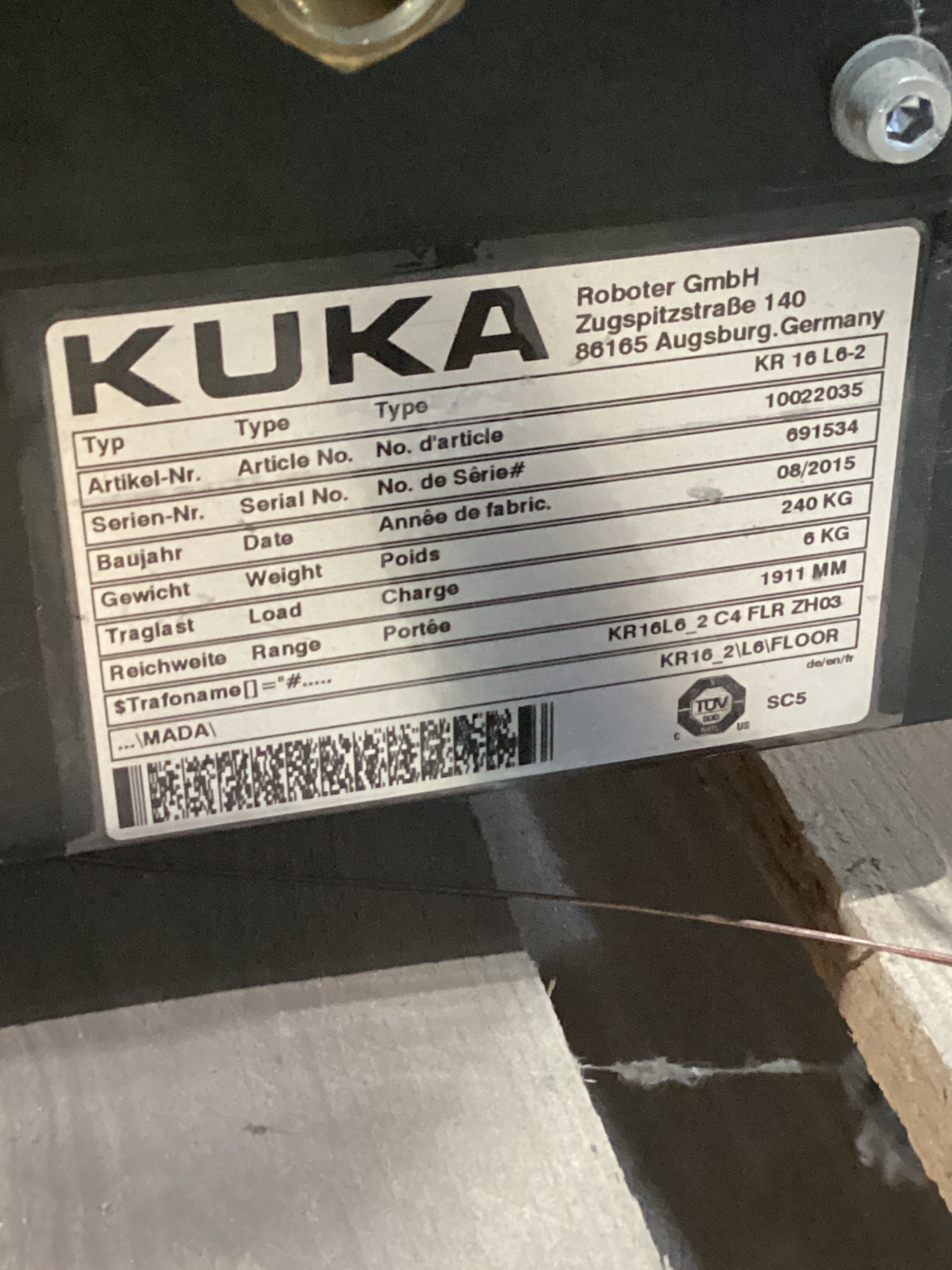 KUKA KR16 L6-2 w/ KR C4 Controls & TT3A Reamer NEW 2