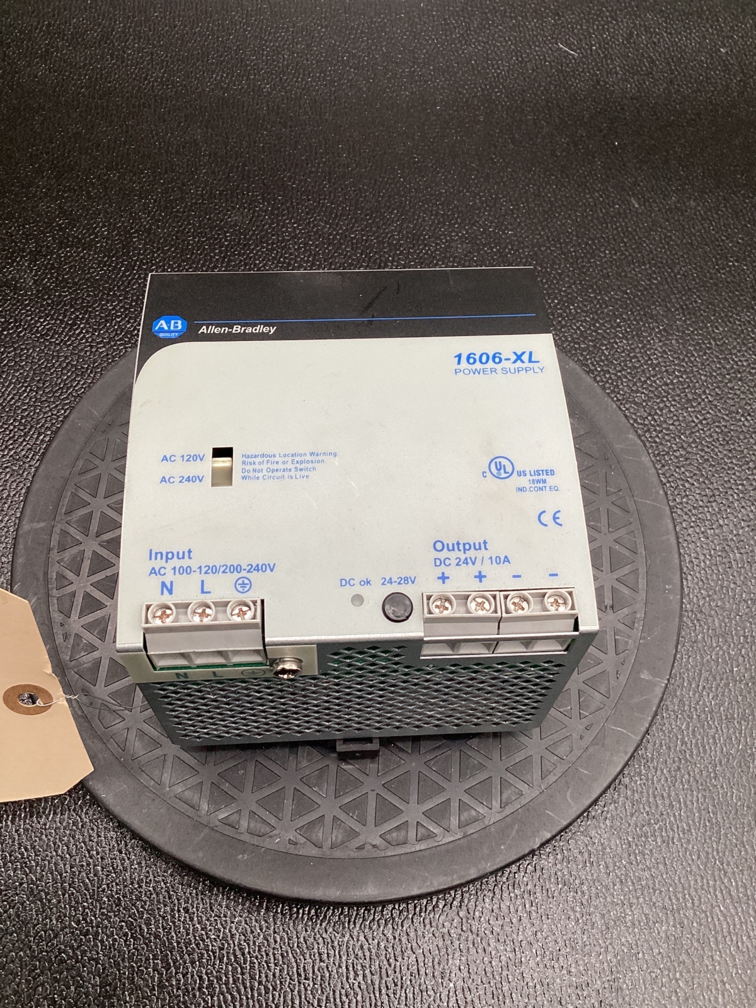 ALLEN BRADLEY 1606-XL240E DIN RAIL POWER SUPPLY 240W 24VDC 10A USED 0