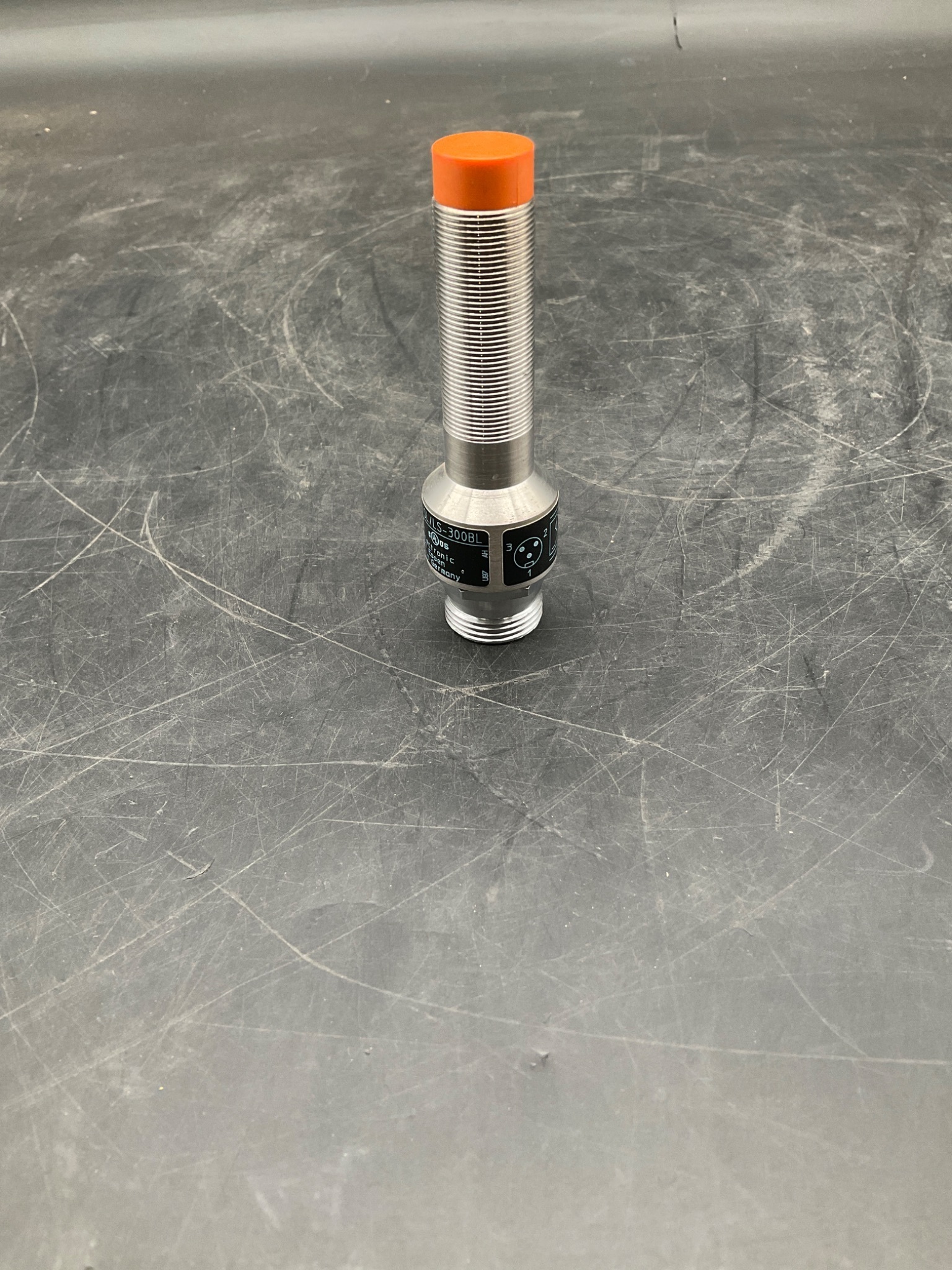 IFM IG0309 IGA2008-AB0A/SL/LS-300BL Inductive Sensor USED 4