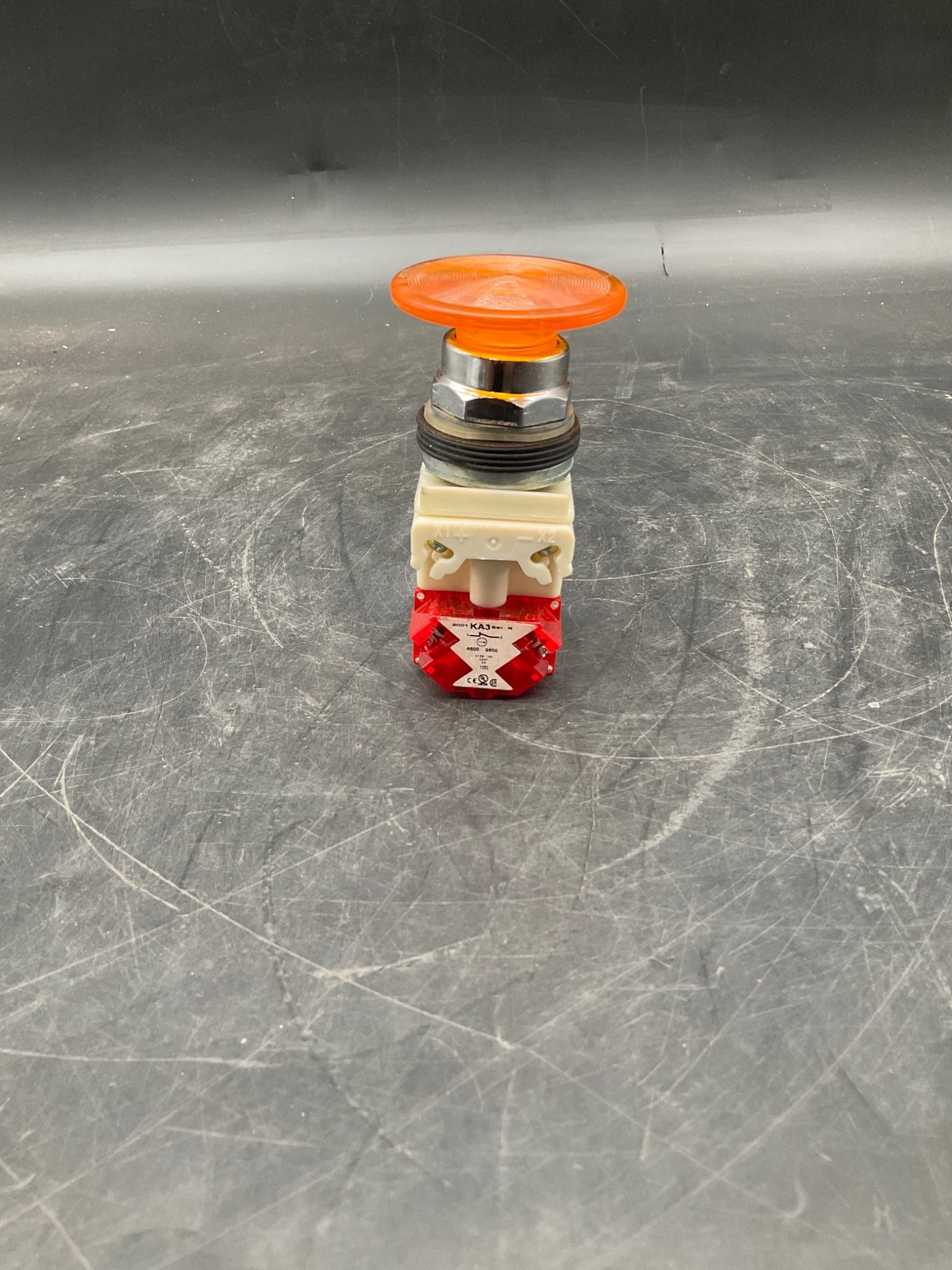 SQUARE D 9001KM35 Orange Mushroom Pushbutton USED 3