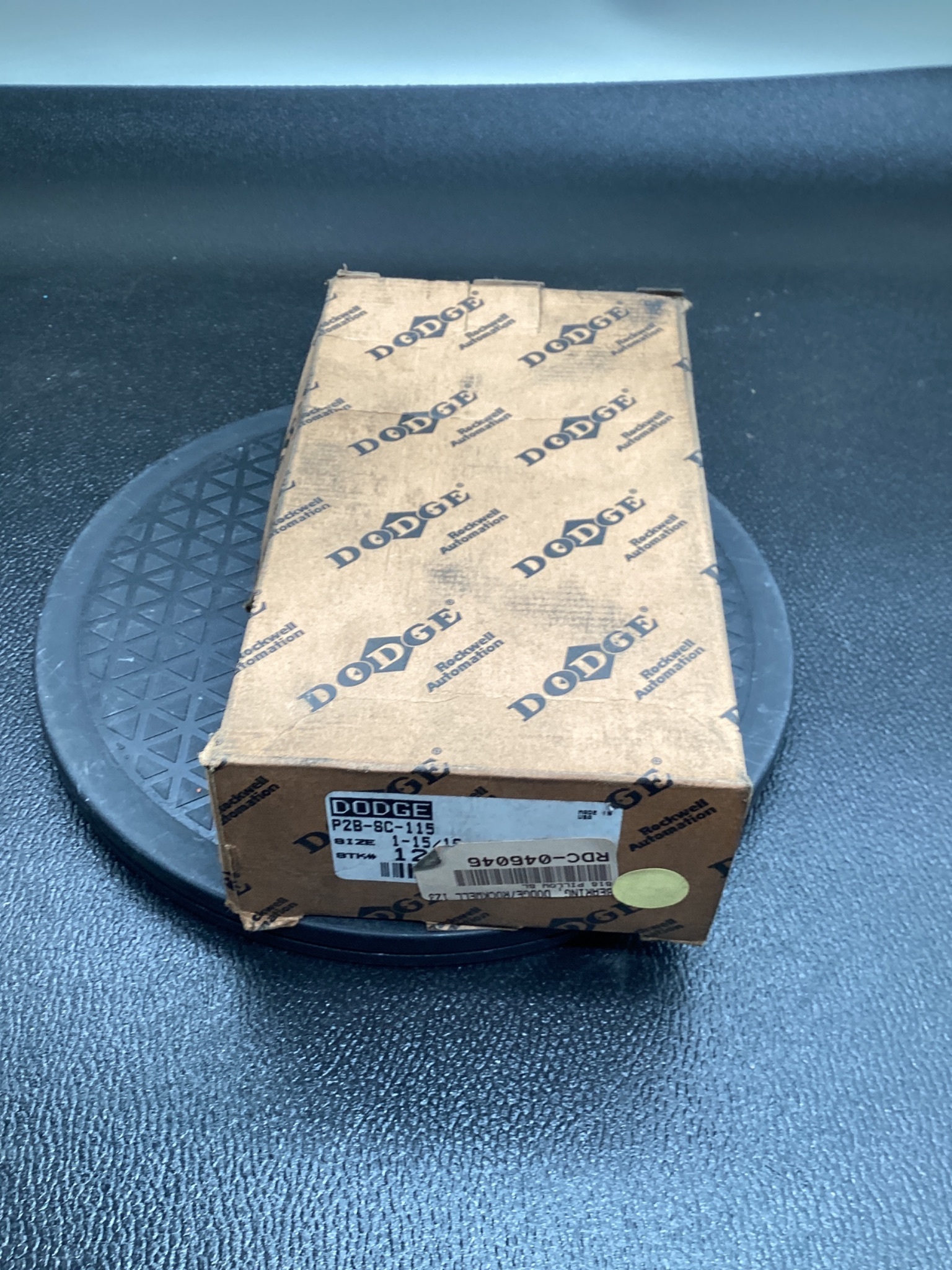 DODGE P2B-SC-115 1-15/16" Pillow Block Bearing 2-Bolt Cast Iron NEW 0