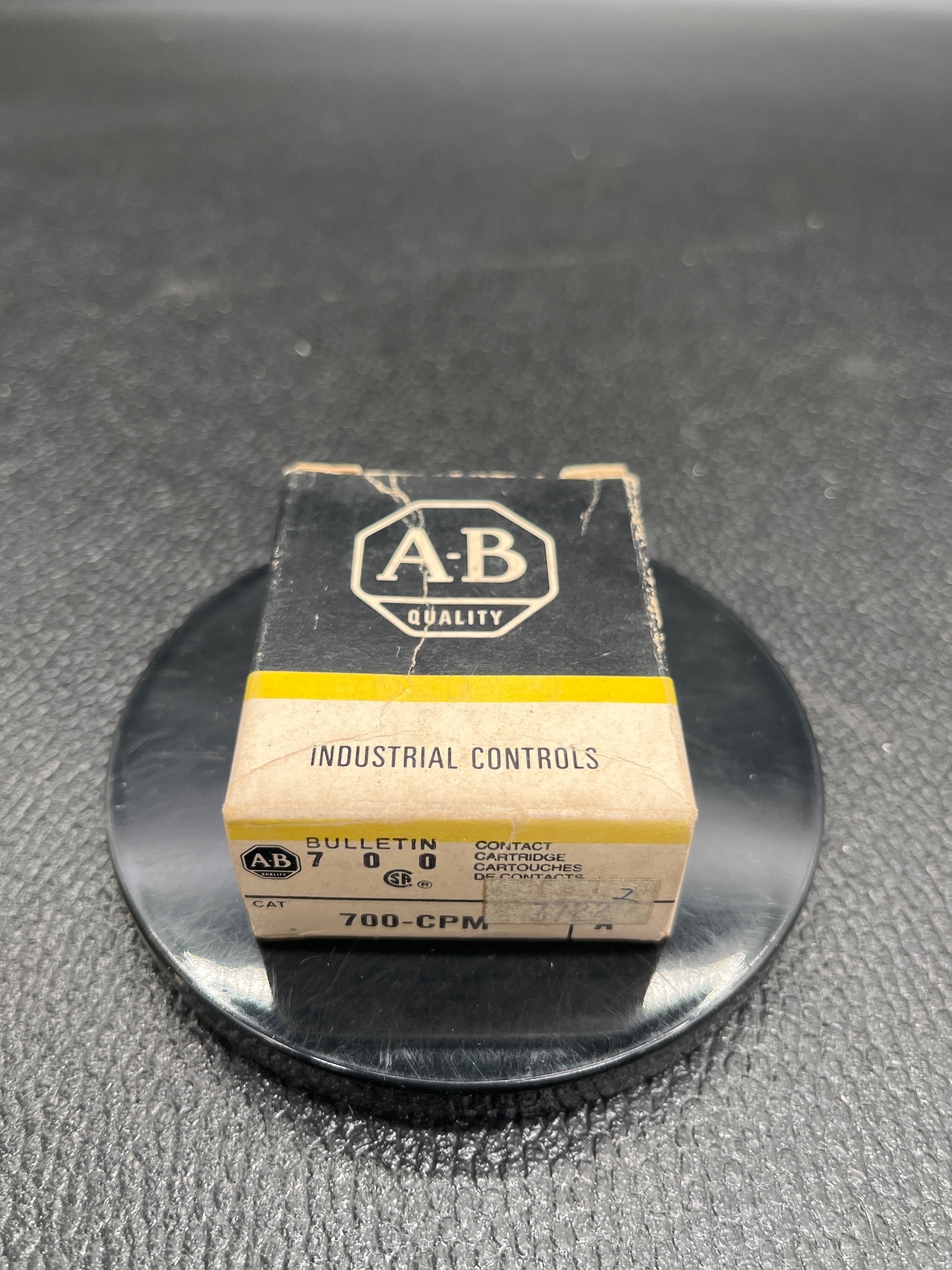 ALLEN BRADLEY 700-CPM Contact Cartridge NEW 0