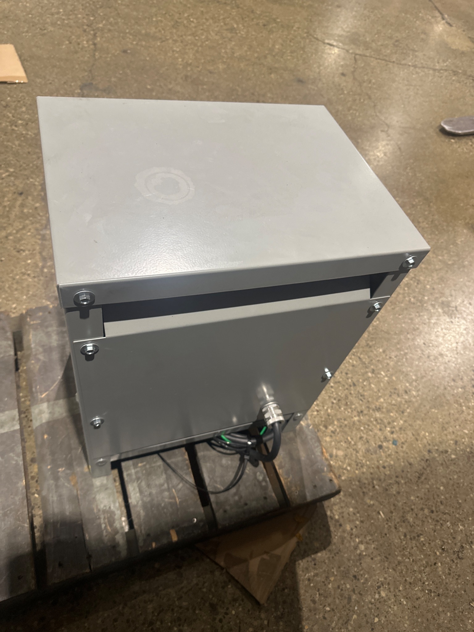 SOLAHD EMERSON DT651H20S 20KVA 3PH Drive Isolation Transformer USED 3