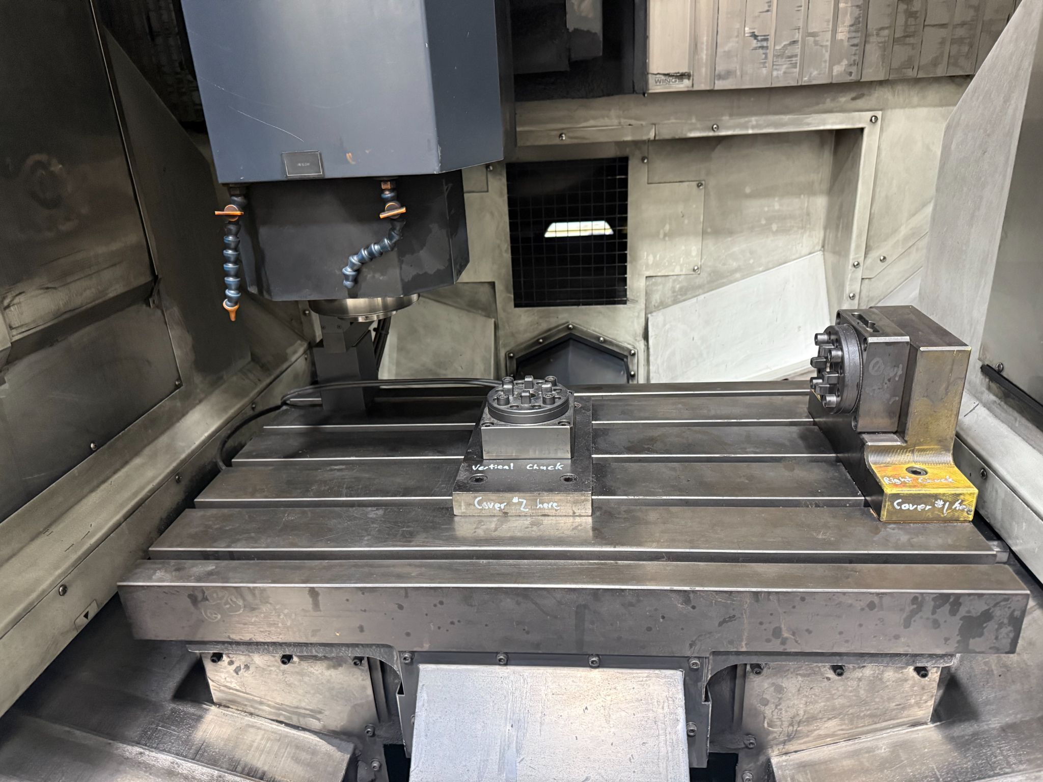 MAKINO E33 Vertical Mills Used - Image 4