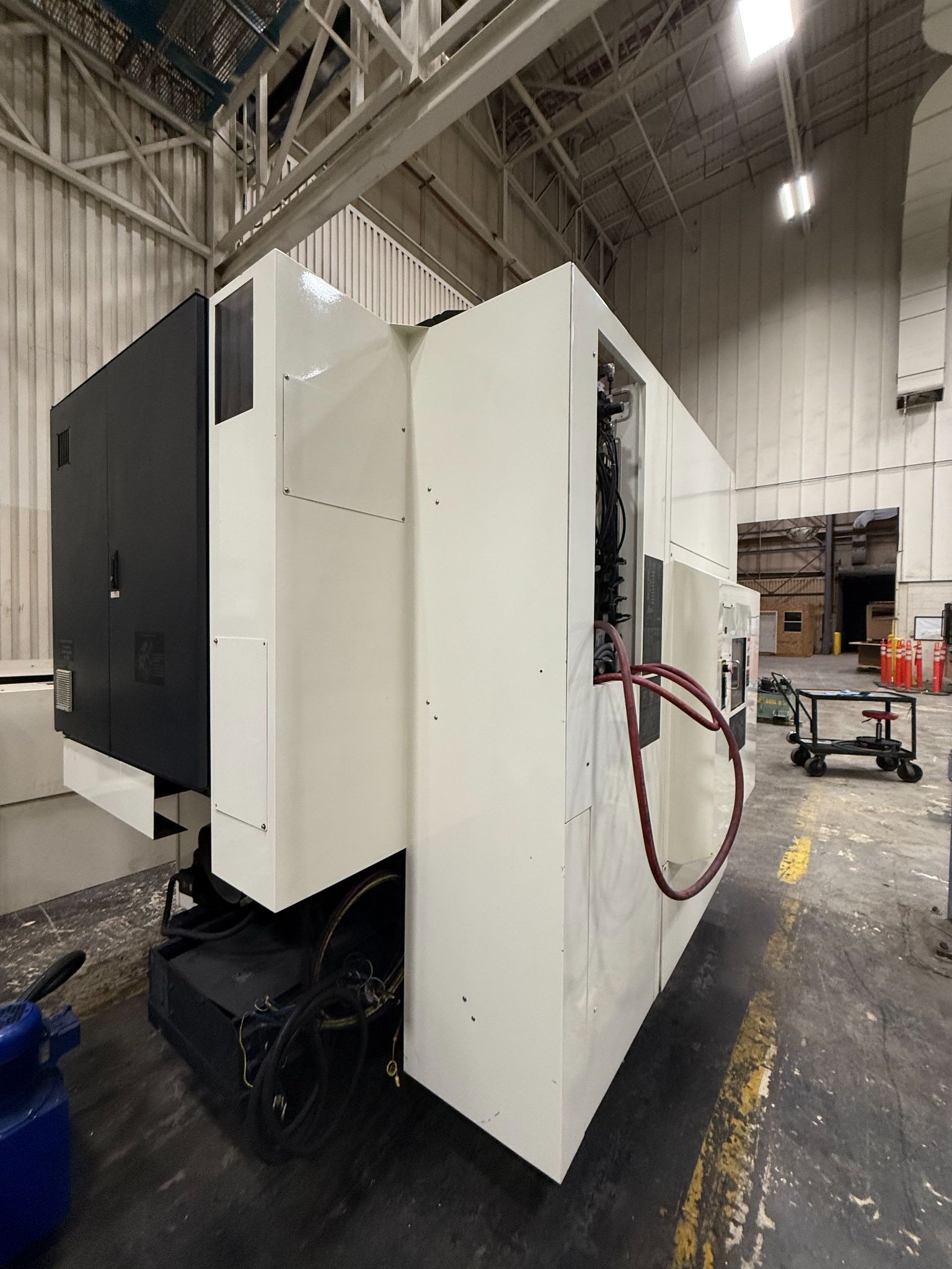 MAKINO E33 Vertical Mills Used - Image 6