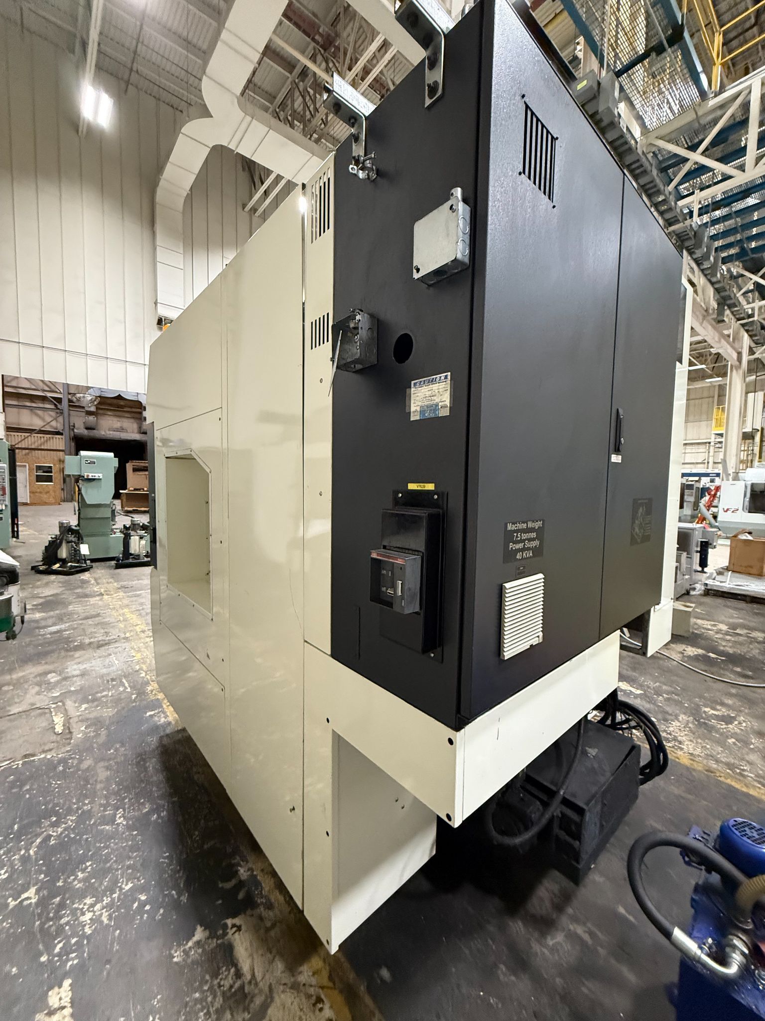 MAKINO E33 Vertical Mills Used - Image 7