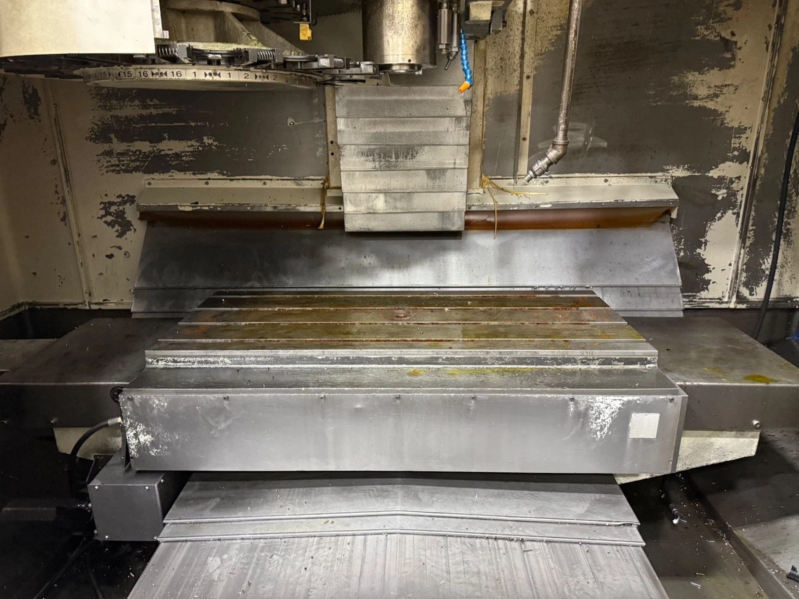 2005 DOOSAN DMV-4020D CNC VERTICAL MACHINING CENTER USED - Image 3