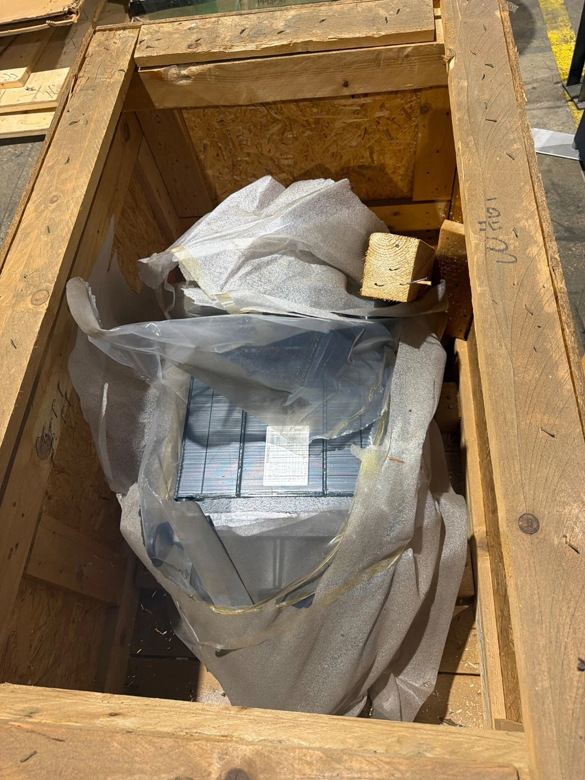 SIEMENS 1PH7184-2HF30-0HJ3 3-Phase Induction Motor; NEW IN CRATE - Image 4