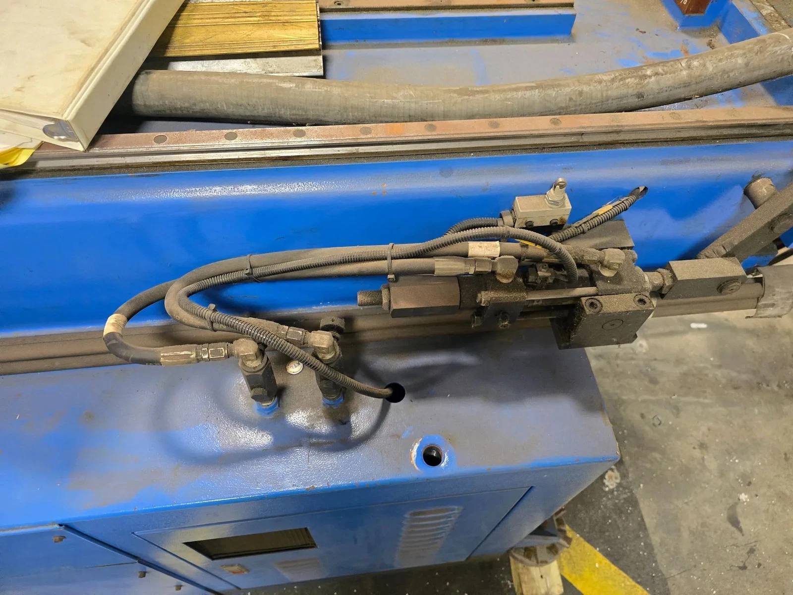 HORN HMT CNC 50TSRE TUBE BENDER - USED - Image 6