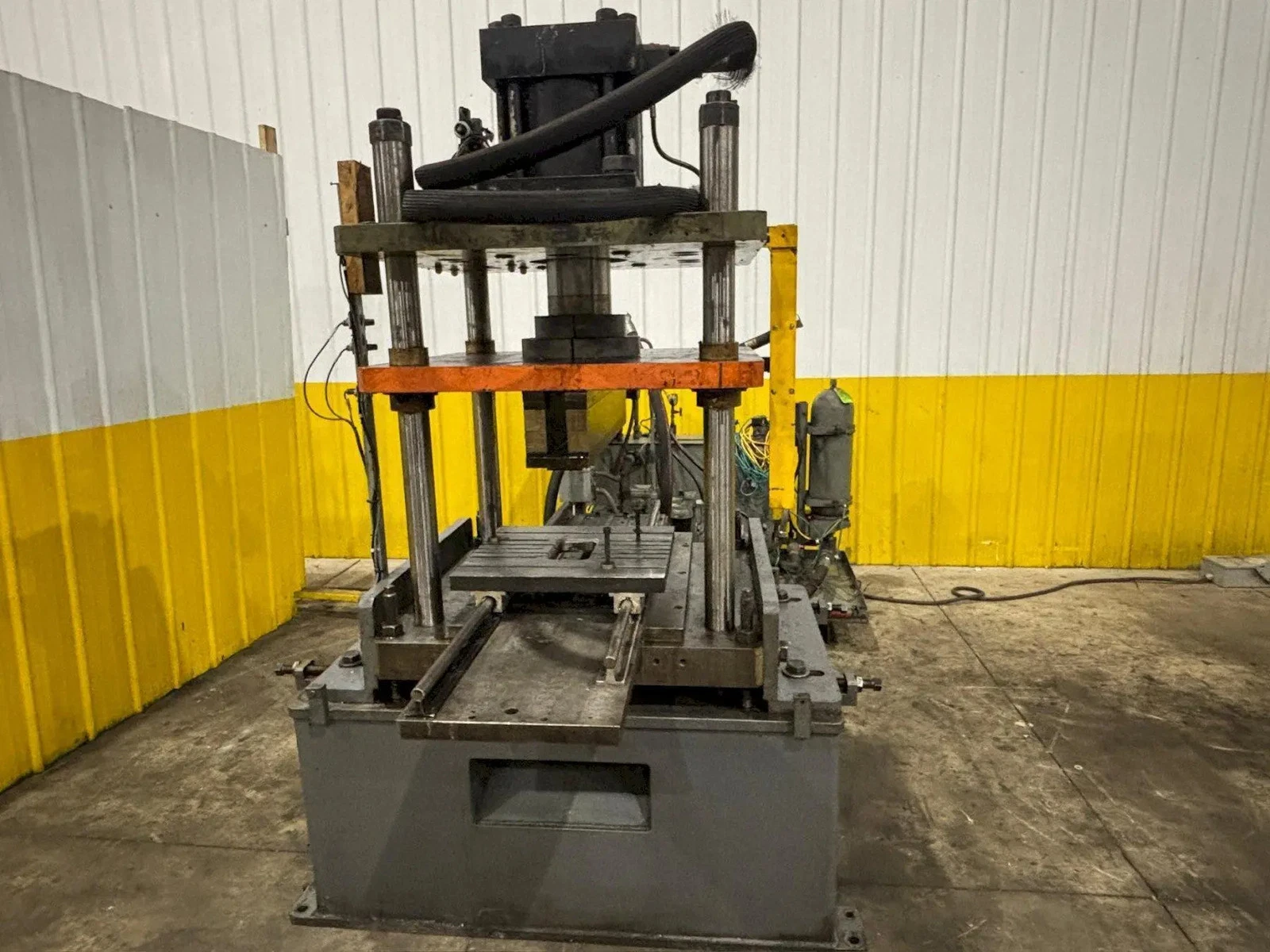 100 TON ROLLFORM INC HYDRAULIC 4 POST CUTOFF & POWER UNIT, 12" STROKE USED - Image 5
