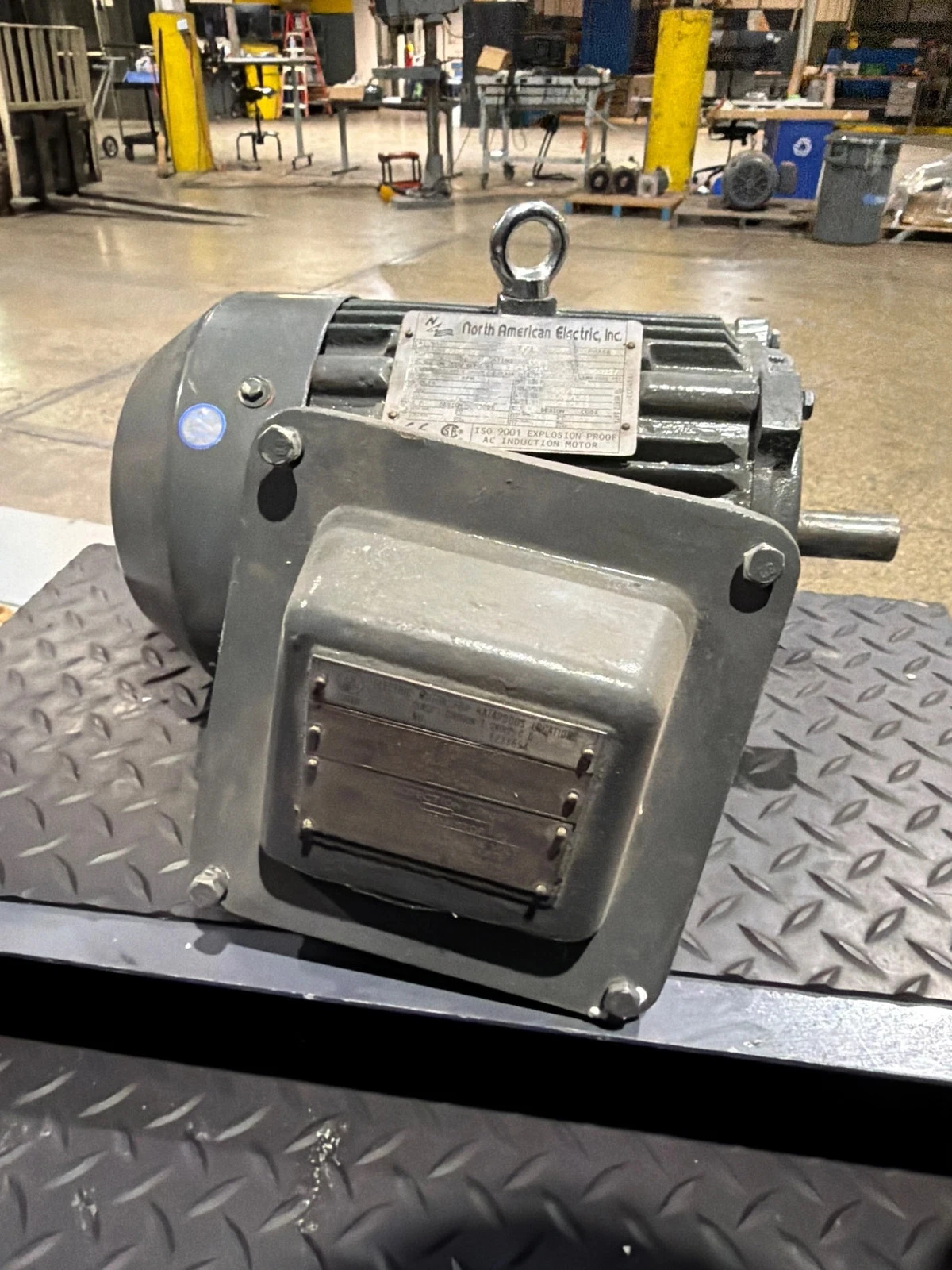 NORTH AMERICAN XP1201 EXPLOSION PROOF AC MOTOR 1 HP - USED - Image 4