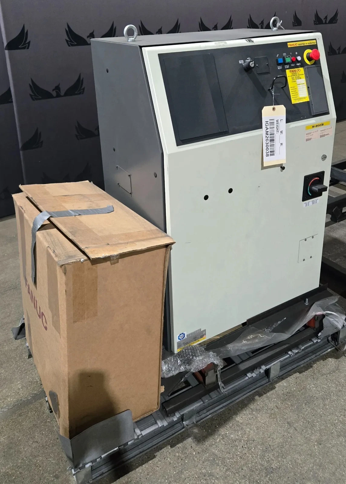 FANUC M-900iB/700 Complete with R-30iB Plus Controller NEW - Image 10